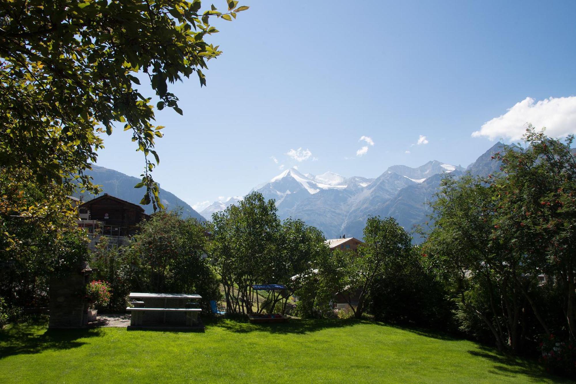 Chalet Soldanella Grächen Camera foto